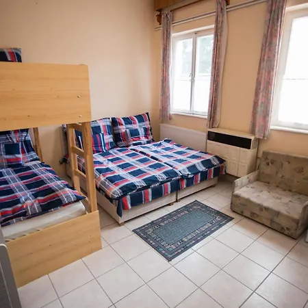 Bed & Breakfast Golyafeszek Panzio Tiszafured